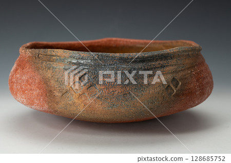 灰甕：默默支撐茶道的 128685752