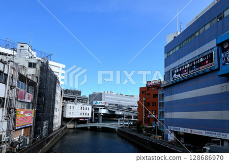 相鐵橫濱站和相鐵電影大廈 128686970