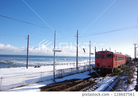 Himi Line Amaharashi Station Kiha 40 Himi Line Amaharashi Station Kiha 40 128687561