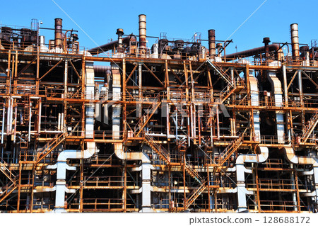 Refinery Plant_05 128688172