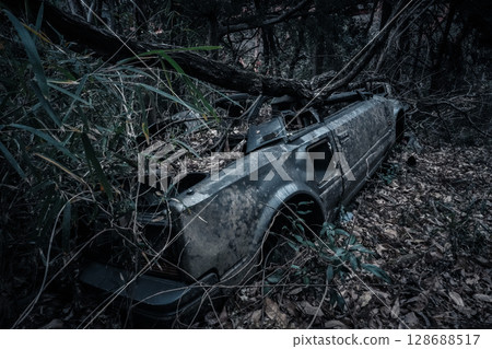 被遺棄的汽車 128688517