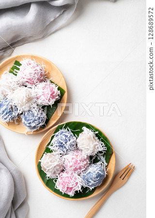 Thai coconut ball (Khanom Tom), Traditional Thai dessert  128689572