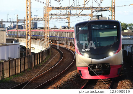Keio 5000 series Keio 5000 series 128690919