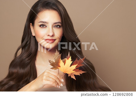 Autumn portrait of beautiful woman with clean fresh skin 128692808