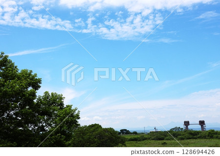 View from the JR Senmo Main Line train window, Kushiro Marsh, near Iwaboki Water Gate View from the JR Senmo Main Line train window, Kushiro Marsh, near Iwaboki Water Gate 128694426