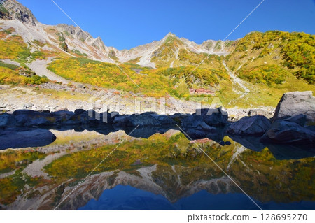 Kaoru Serizawa's Autumn Leaves and Hotaka Mountain Kaoru Serizawa's Autumn Leaves and Hotaka Mountain 128695270