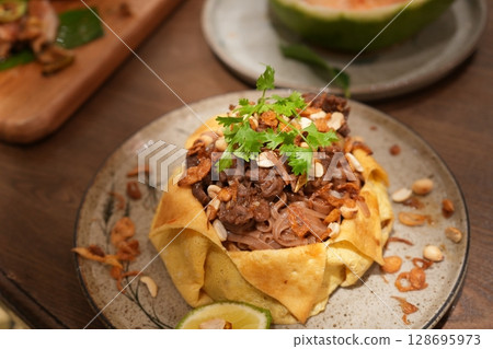 Thai noodle dish Pad Thai Thai noodle dish Pad Thai 128695973