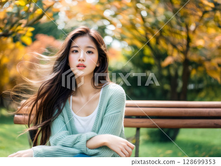 Looking at women 128699353