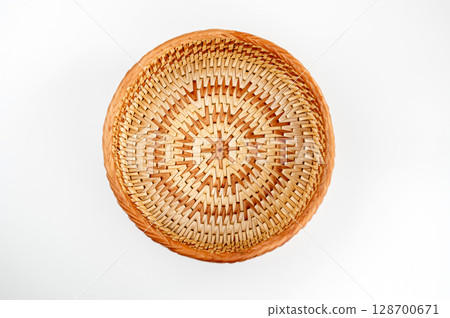 Wicker basket with lid on a white background, isolate, close-up 128700671