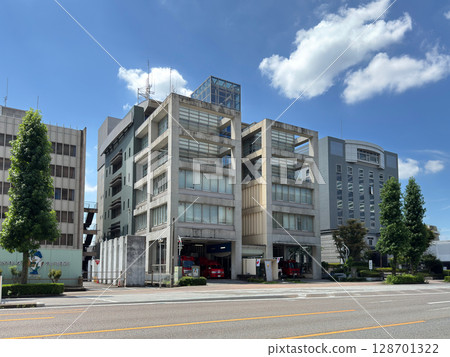 Gifu City Fire Department, Gifu Naka Fire Station (Mieji-cho, Gifu City) Gifu City Fire Department, Gifu Naka Fire Station (Mieji-cho, Gifu City) 128701322