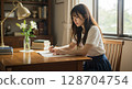一個擔心的女人 128704754