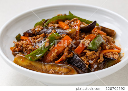 Mabugo eggplant 128709392