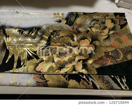 Rising Dragon Kimono 128710844