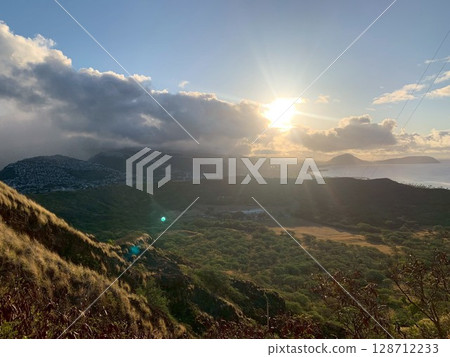 Sunrise seen from Diamond Head in Hawaii Sunrise seen from Diamond Head in Hawaii 128712233