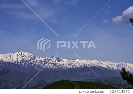 The Northern Alps as seen from Mount Takagari 128713972