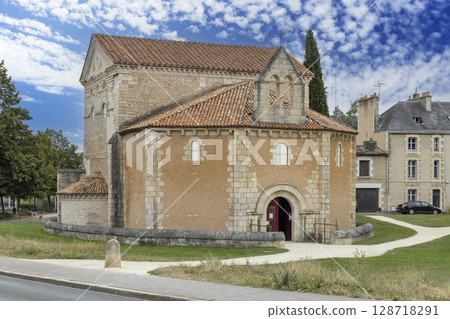 Historic Romanesque Church in Poitiers, France Historic Romanesque Church in Poitiers, France 128718291
