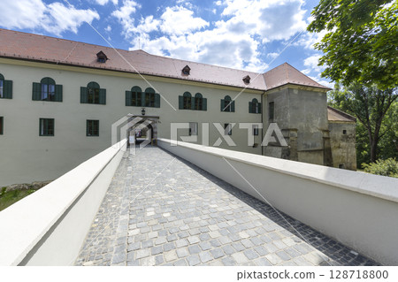 Cobblestone bridge leading to Modry Kamen Castle in Slovakia Cobblestone bridge leading to Modry Kamen Castle in Slovakia 128718800