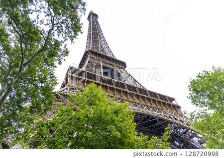 Breathtaking View of the Eiffel Tower in Paris, France Breathtaking View of the Eiffel Tower in Paris, France 128720998