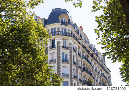 travel, cultural heritage, French style 128721003