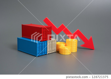 Sea containers next to money coins and a red arrow pointing down. The decline of shipping and trade. Falling demand, supply chain disruptions, export-import imbalances. Rising freight costs Sea containers next to money coins and a red arrow pointing down. The decline of shipping and trade. Falling demand, supply chain disruptions, export-import imbalances. Rising freight costs 128721375