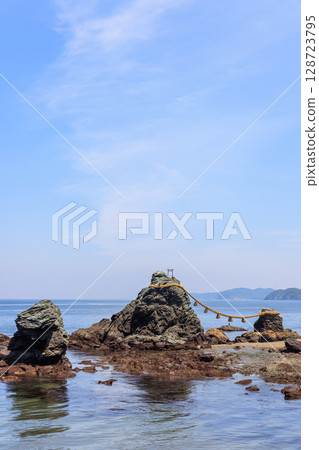 三重縣伊勢市夫婦岩 128723795