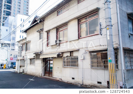 Retro building Retro building 128724543