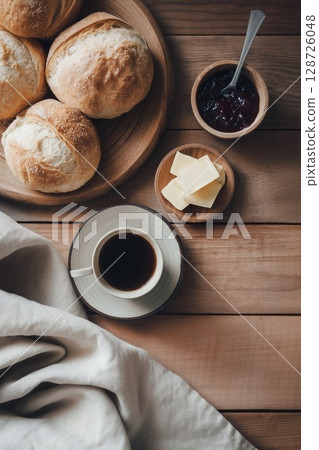 桌上的麵包和咖啡 128726048