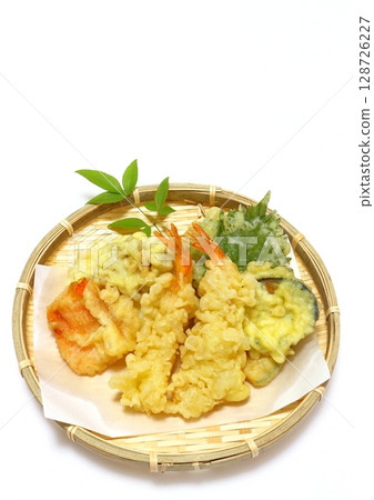 Assorted tempura (vertical composition) 128726227
