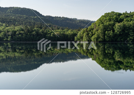 Mysterious Lake Onneto 128726995