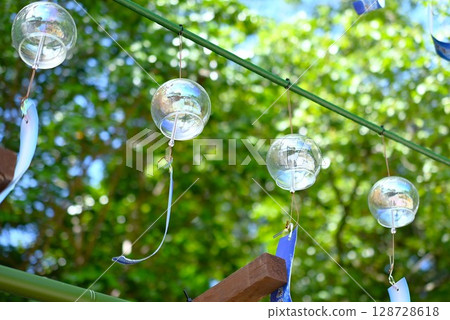 Wind chimes festival 128728618