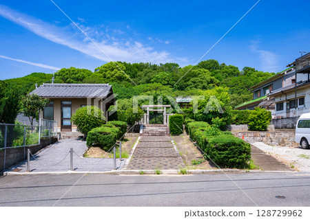 中姬命墳墓（中山墳墓） 大阪府藤井寺市 128729962