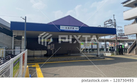 東武東上線北坂門站東口的風景 東武東上線北坂門站東口的風景 128730493