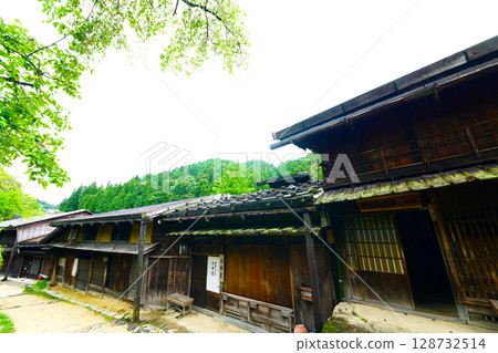 The atmospheric scenery of Tsumago-juku 128732514