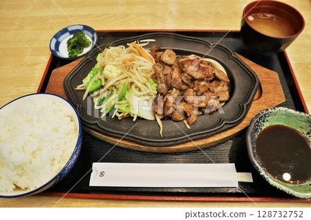 Hokkaido Genghis Khan set meal 128732752