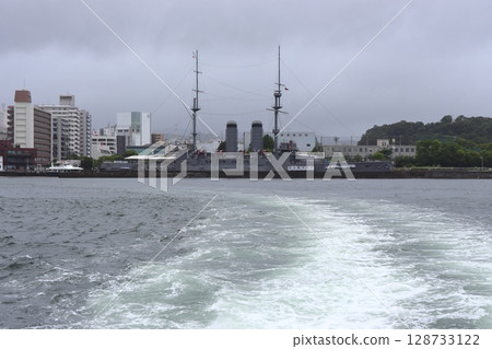 The Mikasa Memorial Ship seen from offshore (Yokosuka, Kanagawa Prefecture) The Mikasa Memorial Ship seen from offshore (Yokosuka, Kanagawa Prefecture) 128733122