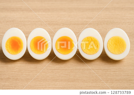 煮雞蛋 128733789
