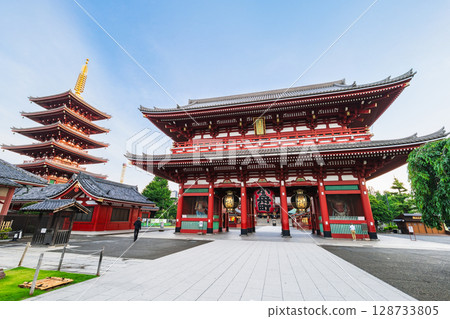 Senso-ji Temple Hokuramon and five-storied pagoda Senso-ji Temple Hokuramon and five-storied pagoda 128733805