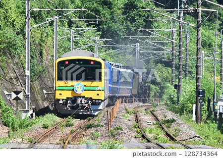New event train, SL/GV Gunma Yokokawa, runs smoothly on the Shinetsu Line Yokokawa 128734364