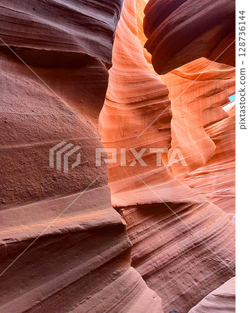 Antelope Canyon, Arizona, United States Antelope Canyon, Arizona, United States 128736144