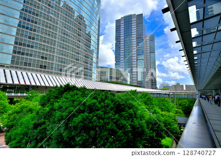 東京：品川城際，品川站周圍的商業區 128740727