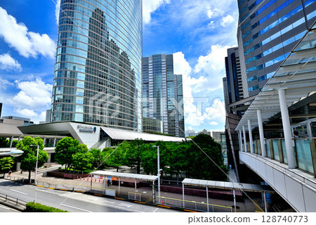 東京：品川城際，品川站周圍的商業區 128740773