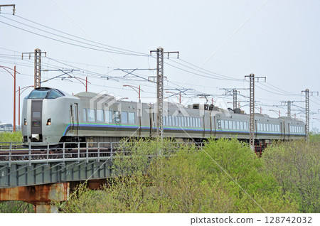 函館本線、江別-豐幌、JR北海道、789系列、1000系列、HL-1002列車（札幌）、超級神威 128742032