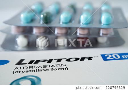 Bangkok, Thailand, January 1, 2025 Lipitor, Lipid cholesterol lowering drug, reduce LDL, low density lipoprotein. Bangkok, Thailand, January 1, 2025 Lipitor, Lipid cholesterol lowering drug, reduce LDL, low density lipoprotein. 128742829