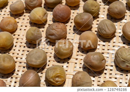 Umeboshi, dried in the sun, summer umeboshi Umeboshi, dried in the sun, summer umeboshi 128749286