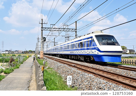 Railway: Tobu Isesaki Line, Limited Express Ryomo No. 20, 200 series 128753160