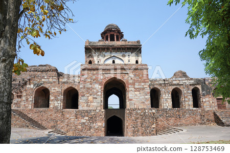 gate, gated, portal 128753469