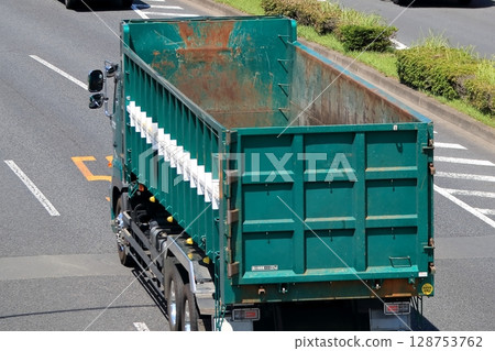 廢料載體圖片 128753762