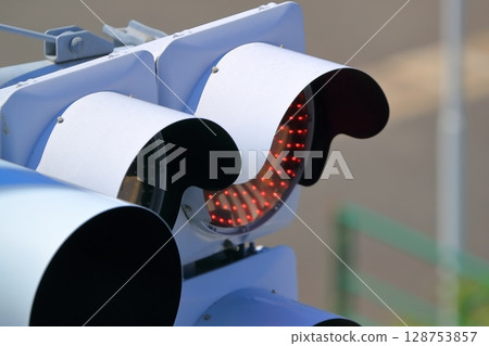 交通燈 交通燈 128753857