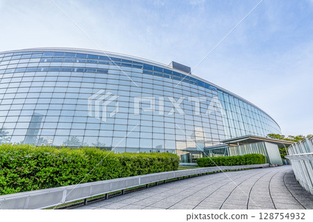 Niigata City Arts and Culture Center "Ryutopia" 128754932