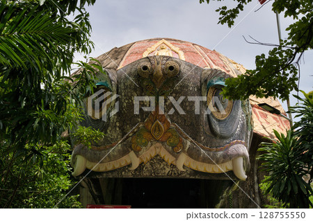 泰國 Wat Sam Phran（龍廟） 128755550